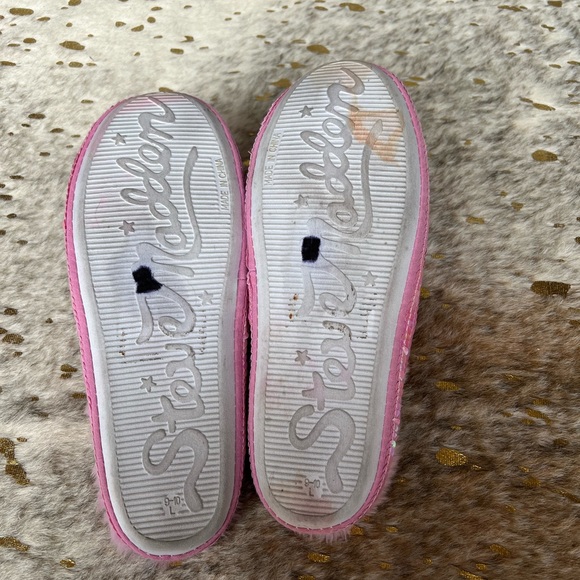 Super Awesome Steve Madden Pink Sequins, Fluffy Slipper, size Large 8-10 - Picture 5 of 8